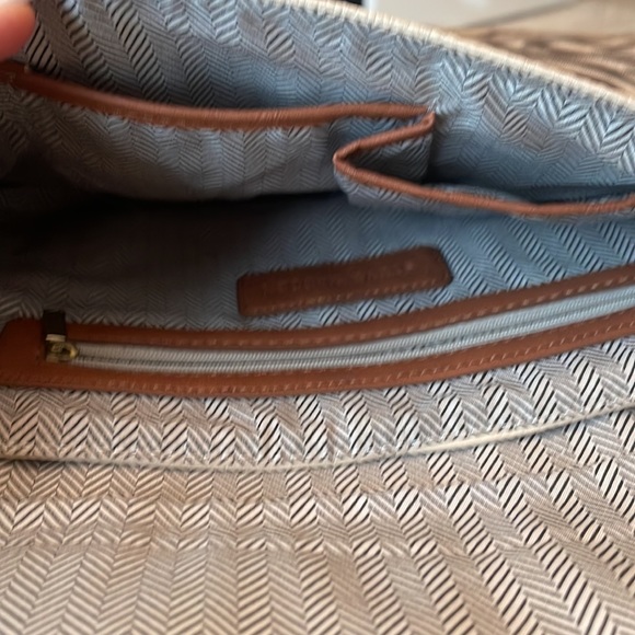 Steve Madden- Clutch and chain shoulder strap bag- great colors! - Picture 3 of 5